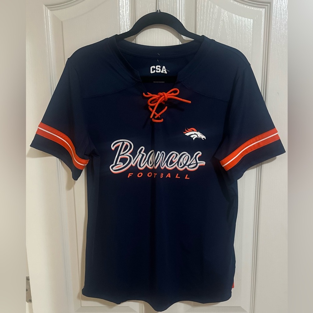 NWOT Women’s NFL CSA Denver Broncos Navy Lace-Up Rhinestone Bling Athletic Top L